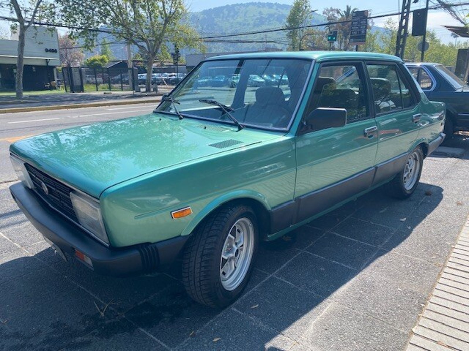 Fiat 131 Seat 131 Super Mirafliori 1982 - Imagen 5 de 10
