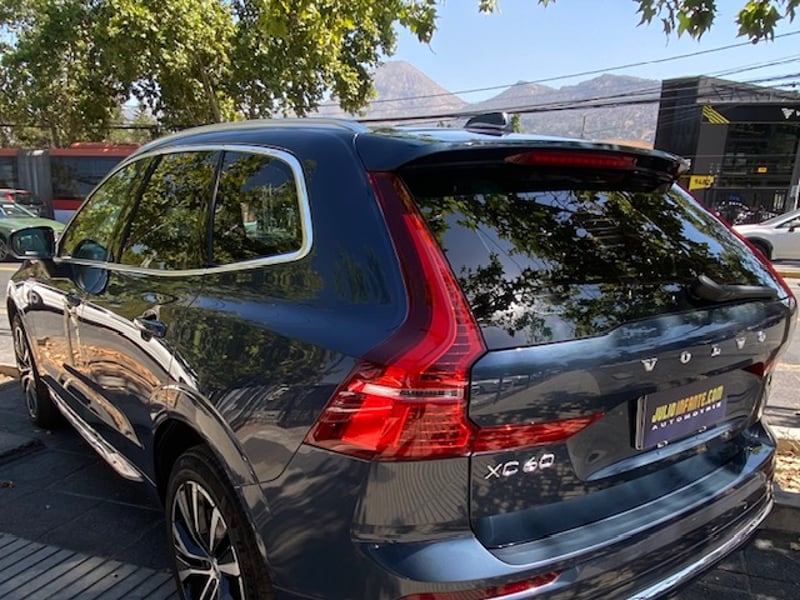Volvo XC60 T8 R Awd Recharge 2023 - Imagen 8 de 10