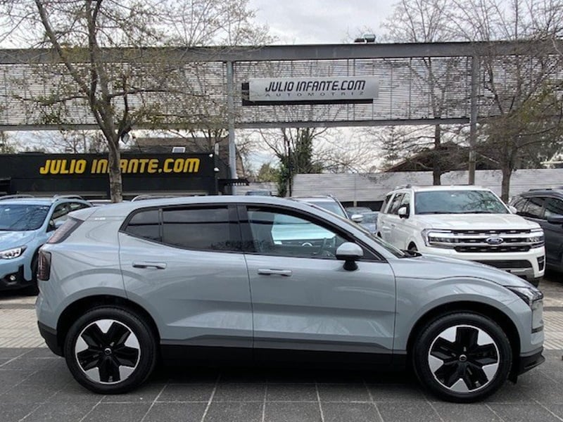 Volvo EX30 Core 2.0 AT 2025 - Imagen 5 de 10