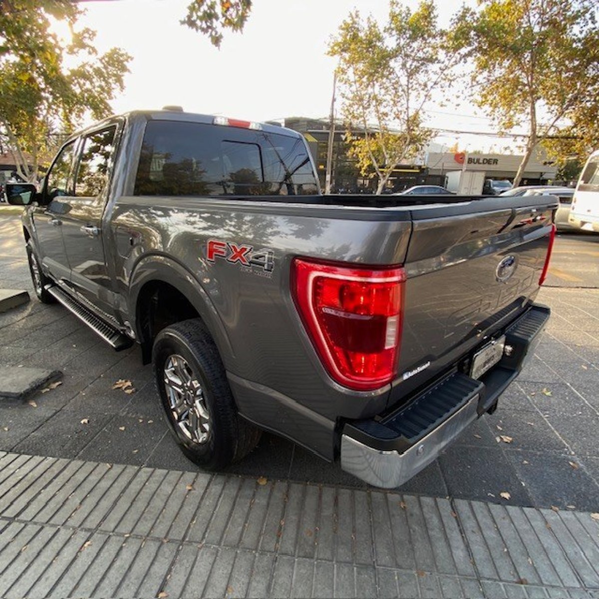 Ford F-150 3.0 XLT DIESEL 2022 - Imagen 4 de 10