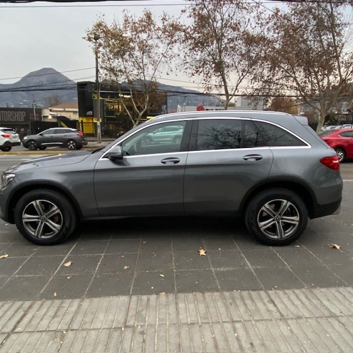 MERCEDES-BENZ GLC 220D 4matic, cuero, 2018 - Imagen 6 de 10