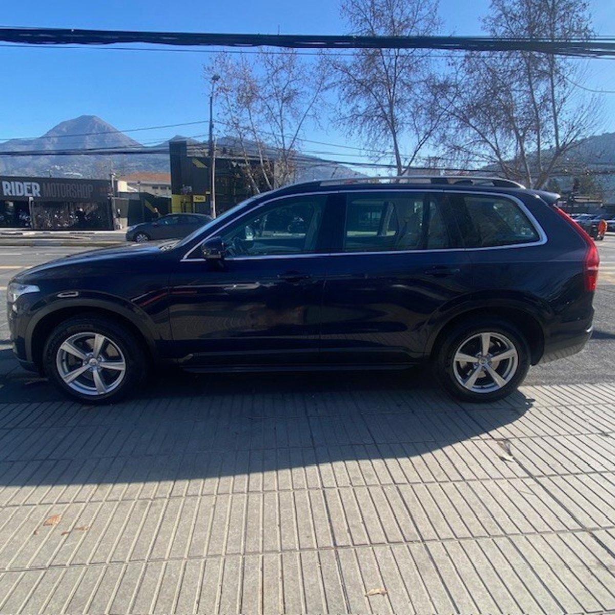 Volvo XC90 T5 2.0 Kinetic 2016 - Imagen 9 de 10