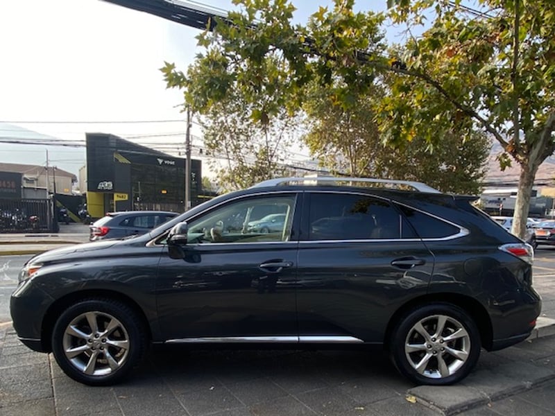 Lexus RX350 3.5 4X4 cuero, sunroof, airbag, climatiz, abs 2011 - Imagen 8 de 10