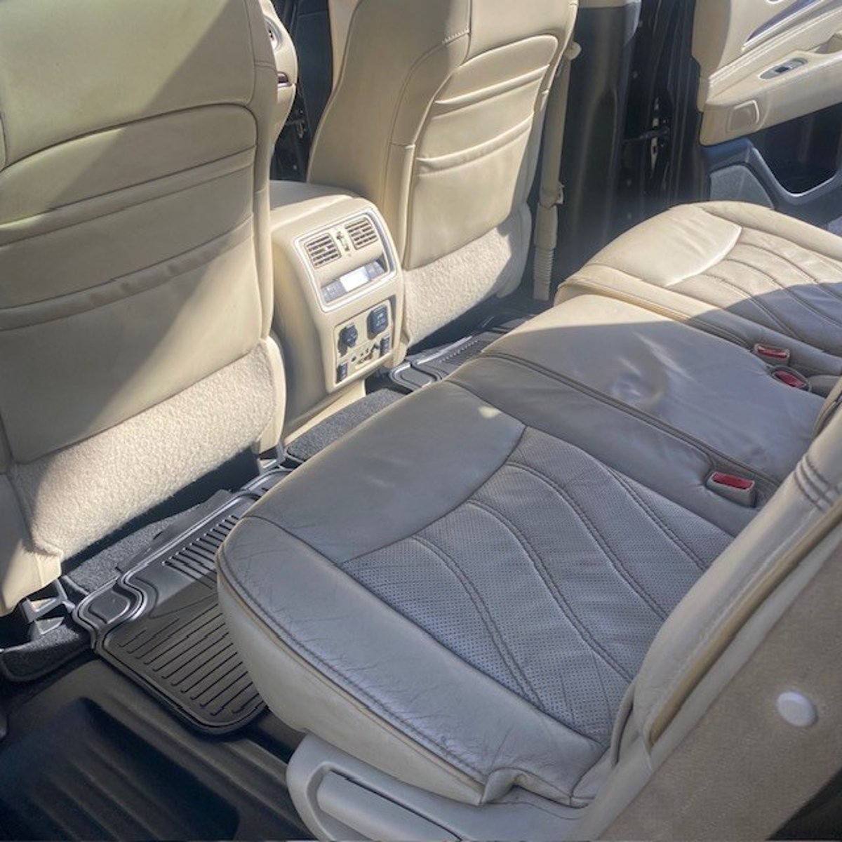 Infiniti QX60 QX60 3.5 AUT 2016 - Imagen 9 de 10