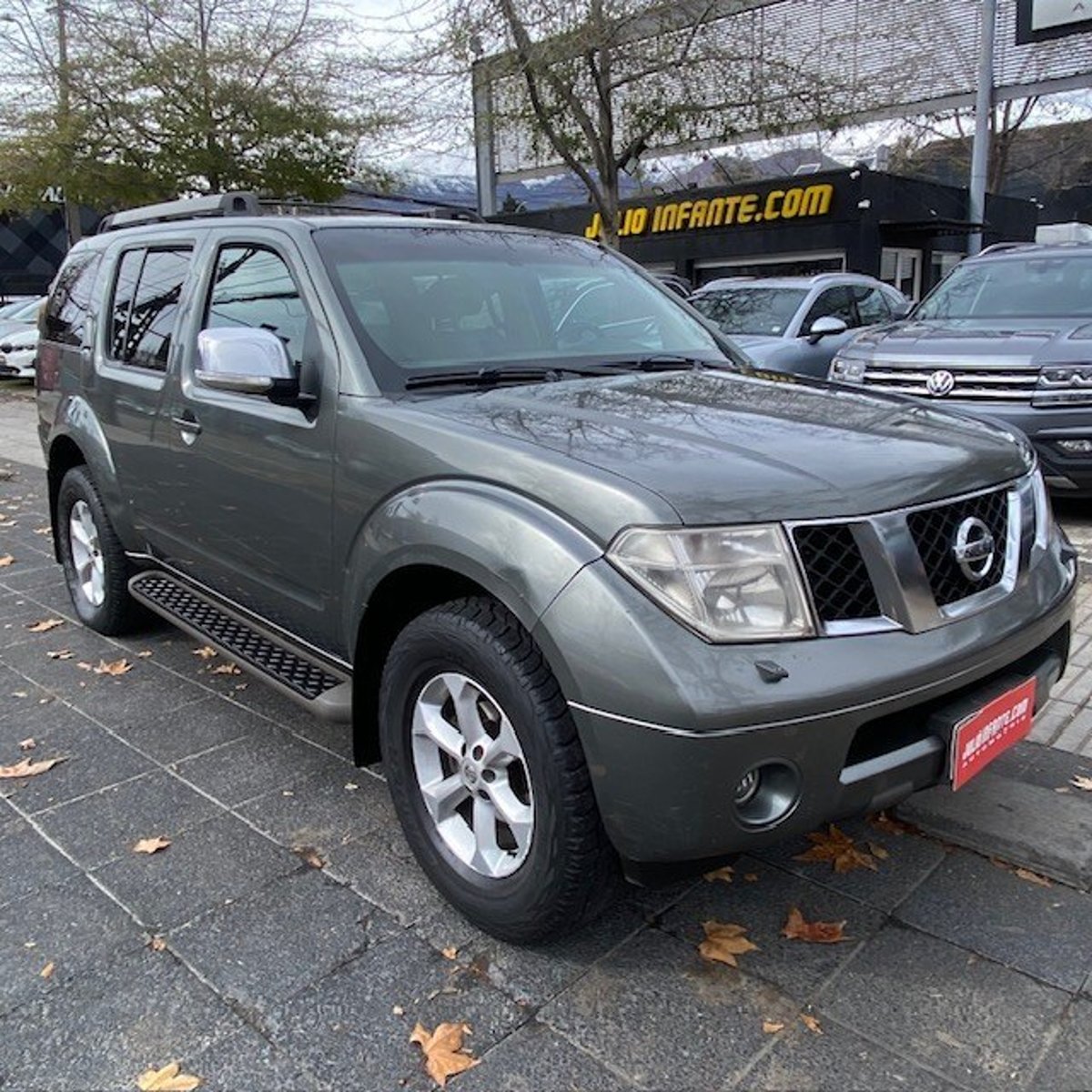 Nissan PATHFINDER Limited 2.5 2010 - Imagen 5 de 10