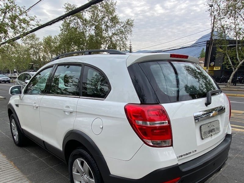 Chevrolet CAPTIVA LS 2.4 3 Corridas 2016 - Imagen 6 de 10