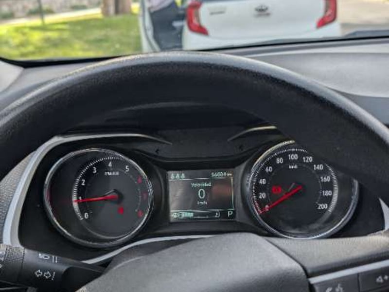 Chevrolet TRACKER LTZ 1.2 Turbo AT 2022 - Imagen 18 de 20