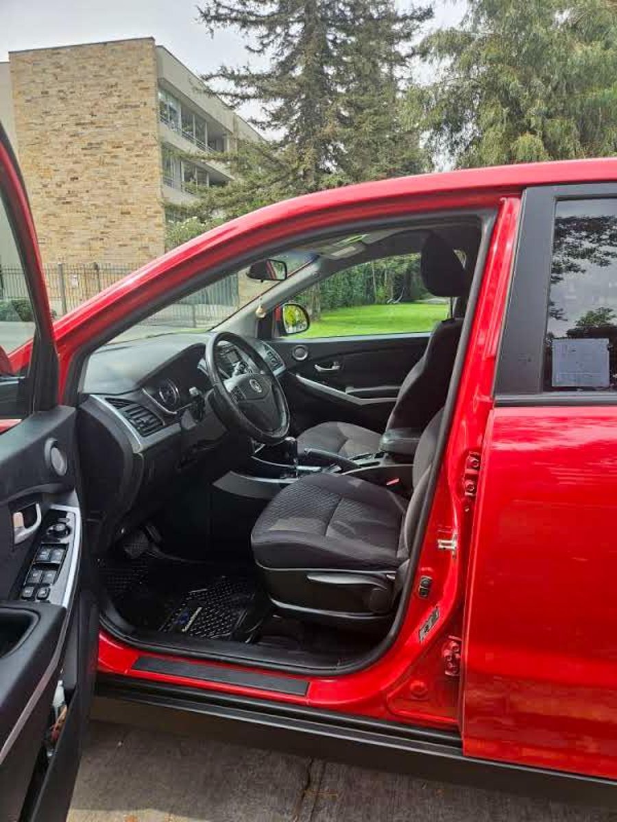 SsangYong KORANDO 2016 - Imagen 10 de 20