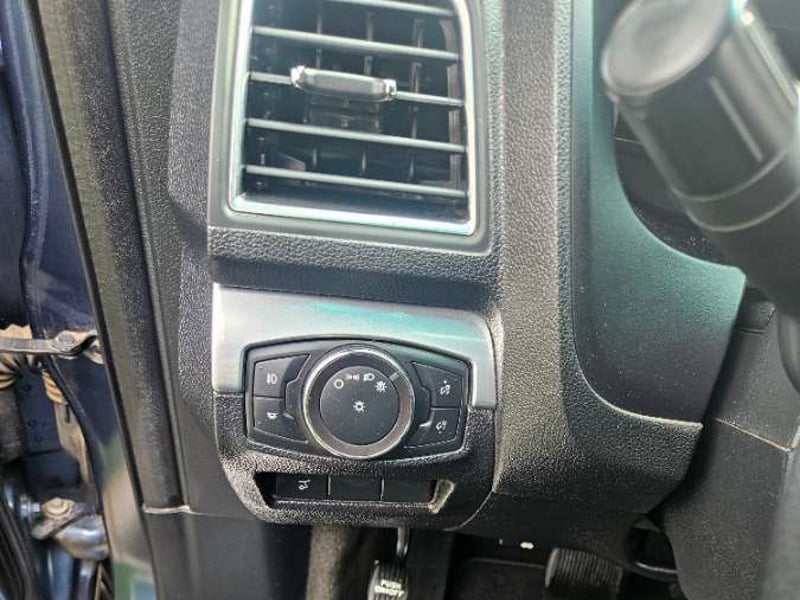 Ford EXPLORER Explorer Limited 2019 - Imagen 13 de 20