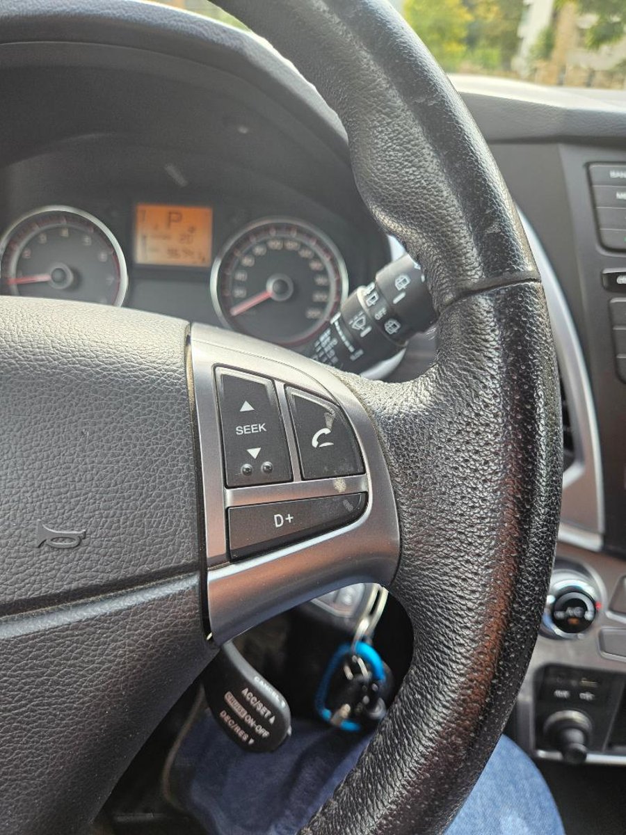SsangYong KORANDO 2016 - Imagen 17 de 20