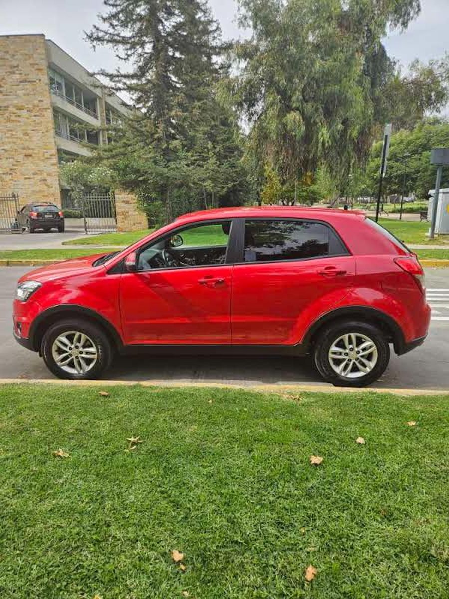 SsangYong KORANDO 2016 - Imagen 8 de 20