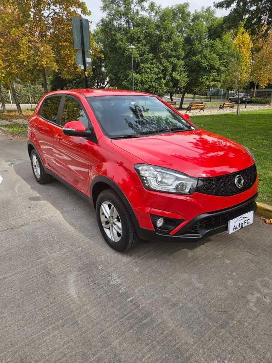 SsangYong KORANDO 2016 - Imagen 3 de 20