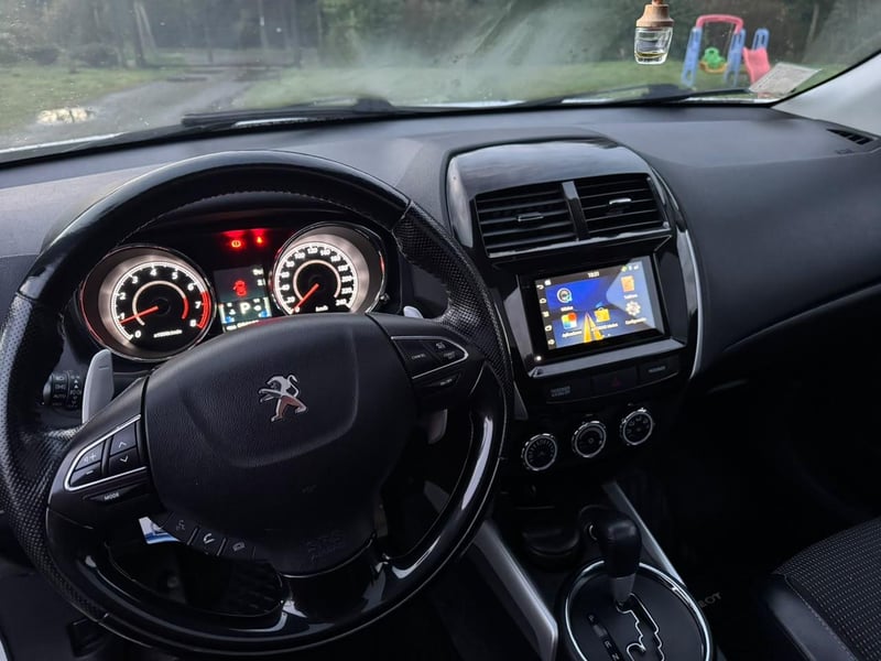 Peugeot 4008 Feline 2.0 4WD 2016 - Imagen 16 de 20