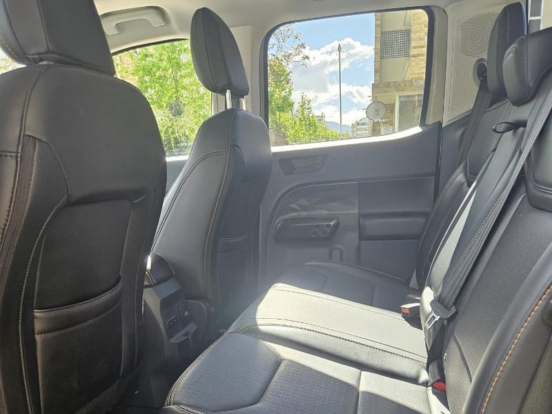 Ford MAVERICK Tremor 2.0 EcoBoost AWD 2025 - Imagen 17 de 20