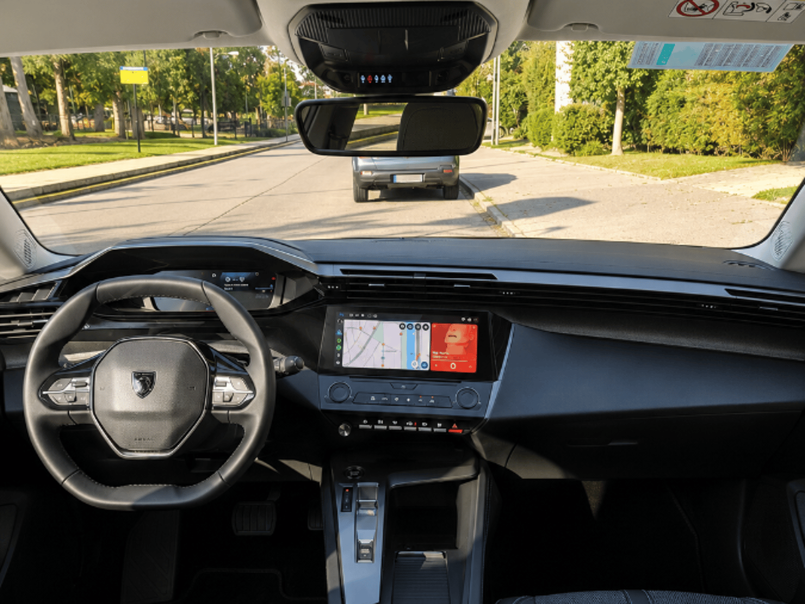 Peugeot 308 Allure 1.2 PureTech 2025 - Foto 5 de 12