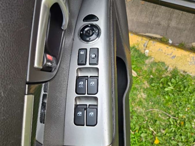 Hyundai SANTA FE GLS 4x2 MT 2013 - Imagen 11 de 20