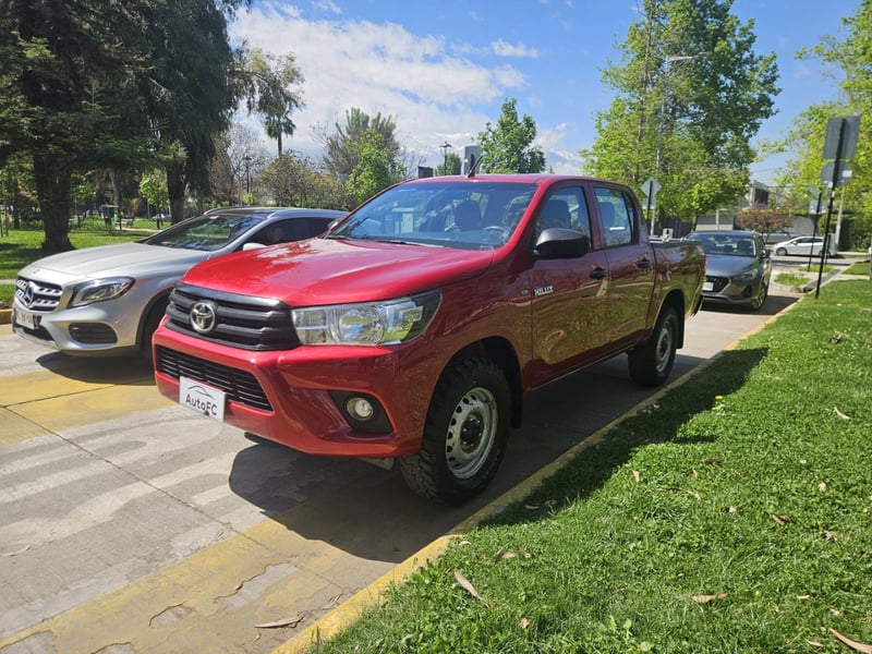 Toyota HILUX 2.4 DX DIESEL 4X4 DOB. CAB. 7AB MT 4P 2023 - Imagen 8 de 20