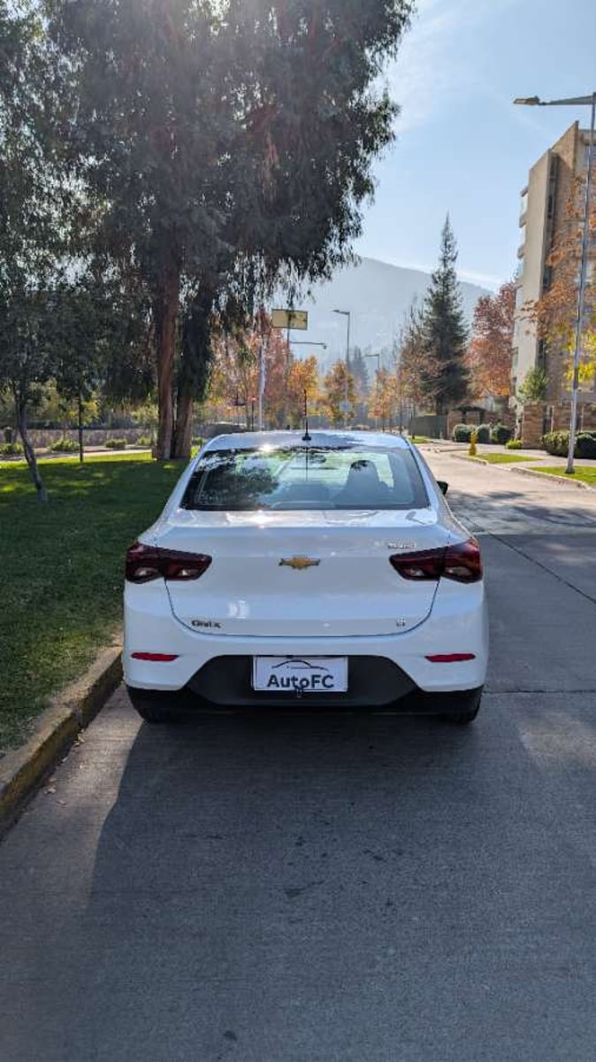 Chevrolet ONIX LT 1.0 2022 - Imagen 6 de 20