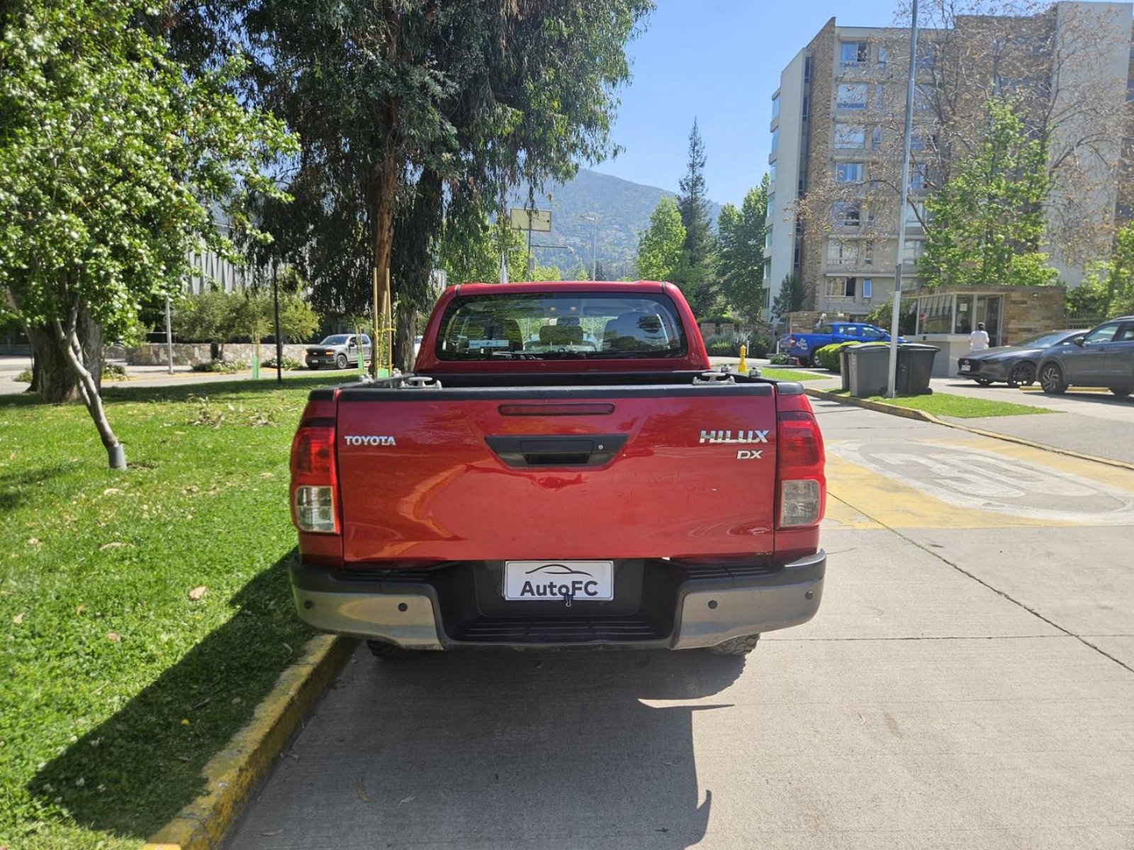 Toyota HILUX 2.4 DX DIESEL 4X4 DOB. CAB. 7AB MT 4P 2023 - Foto 5 de 20