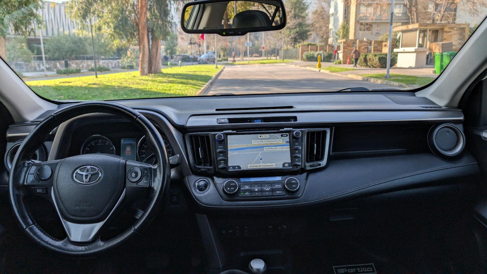 Toyota RAV4 limited 2.5 AWD 2018 - Imagen 18 de 20