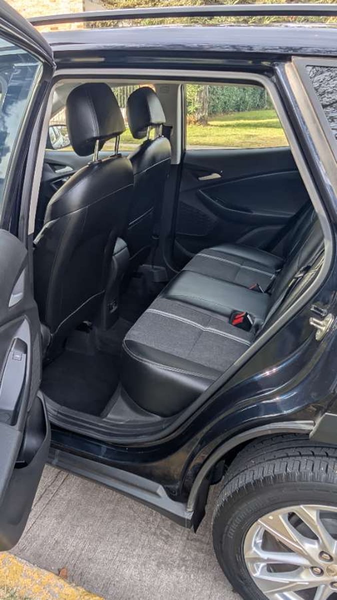 Chevrolet TRACKER LTZ 1.2 Turbo AT 2022 - Imagen 13 de 20