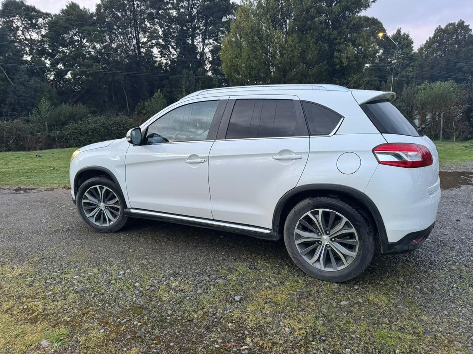 Peugeot 4008 Feline 2.0 4WD 2016 - Foto 4 de 20