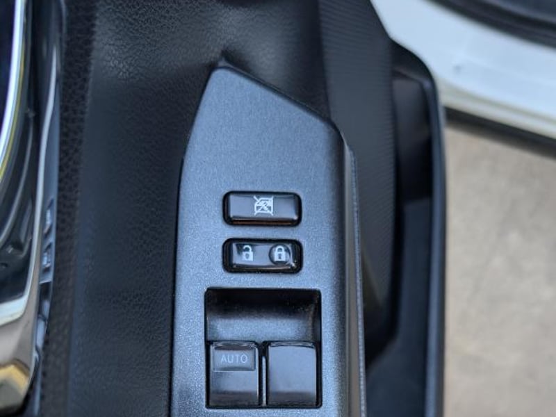 Toyota RAV4 limited 2.5 AWD 2018 - Imagen 12 de 20