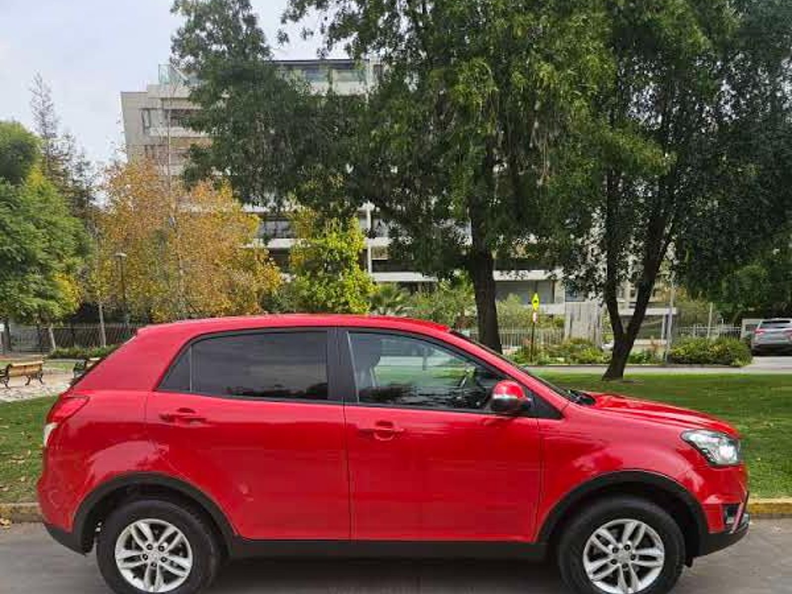 SsangYong KORANDO 2016 - Foto 4 de 20