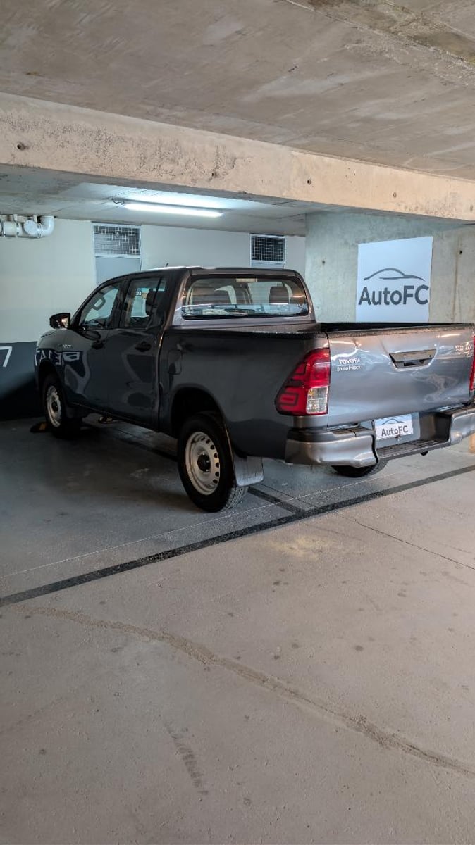 Toyota HILUX DX 2.7 4X2 2018 - Imagen 19 de 20