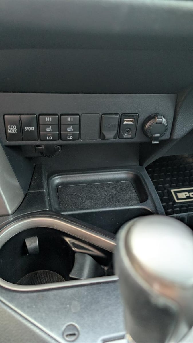 Toyota RAV4 limited 2.5 AWD 2018 - Imagen 14 de 20