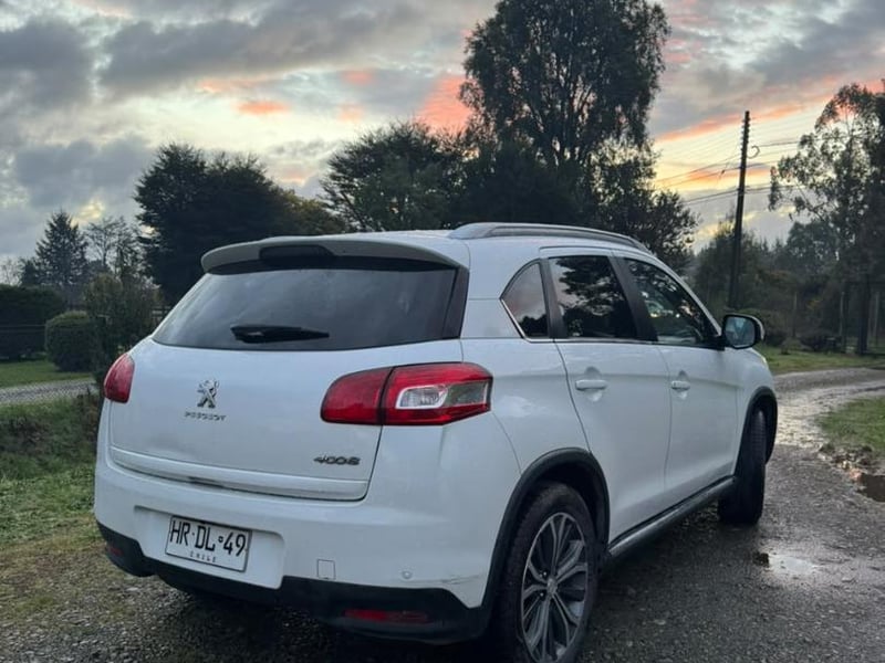 Peugeot 4008 Feline 2.0 4WD 2016 - Imagen 7 de 20