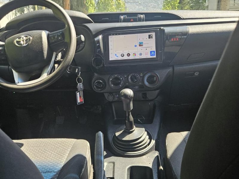 Toyota HILUX 2.4 DX DIESEL 4X4 DOB. CAB. 7AB MT 4P 2023 - Imagen 18 de 20