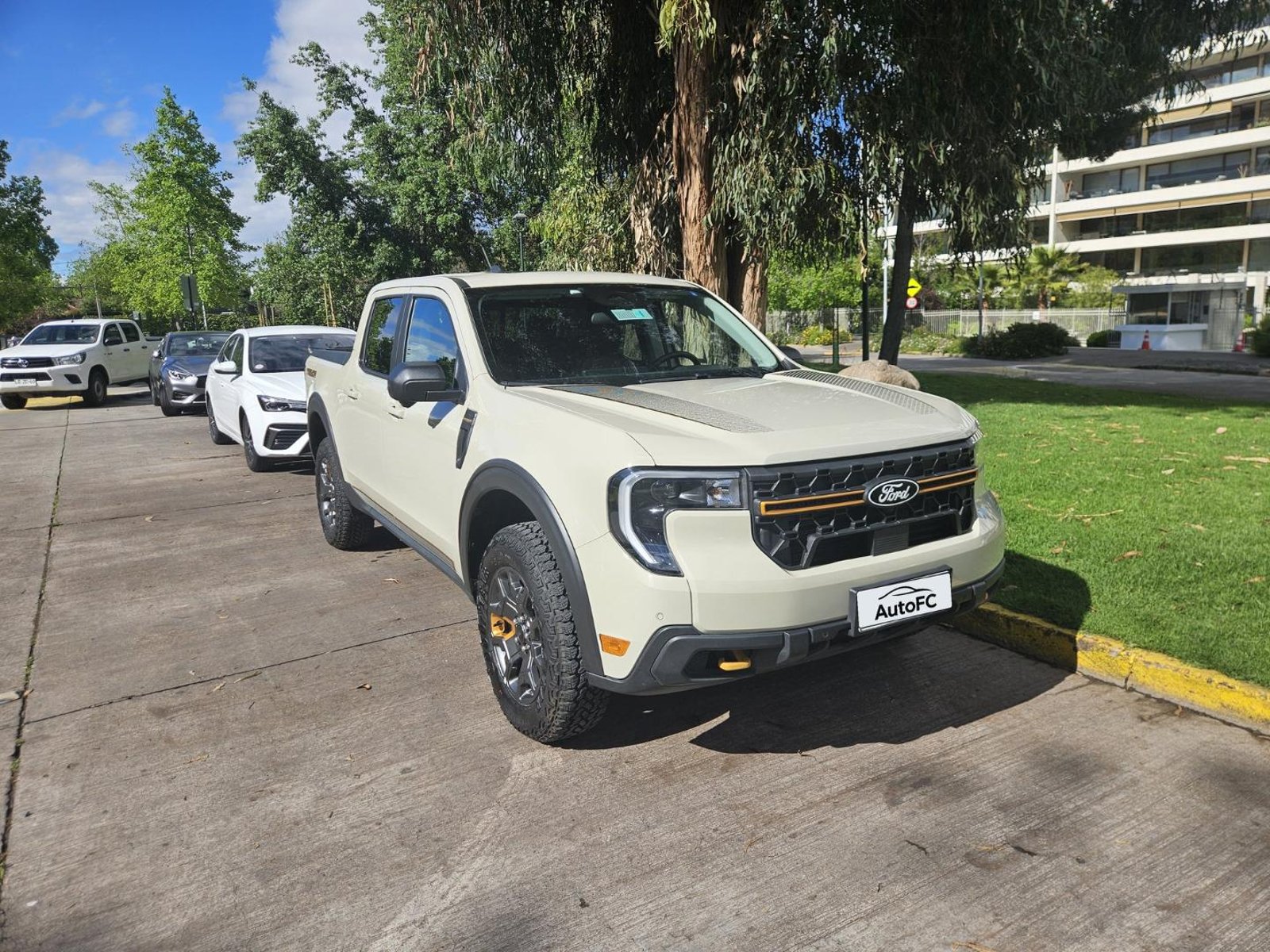 Ford MAVERICK Tremor 2.0 EcoBoost AWD 2025 - Foto 3 de 20