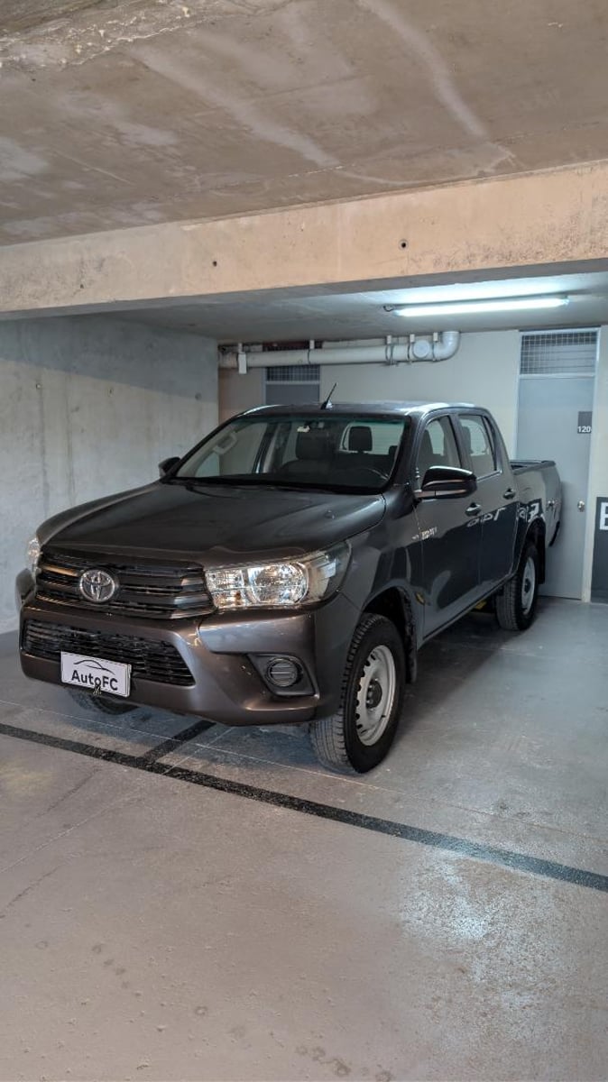 Toyota HILUX DX 2.7 4X2 2018 - Imagen 4 de 20