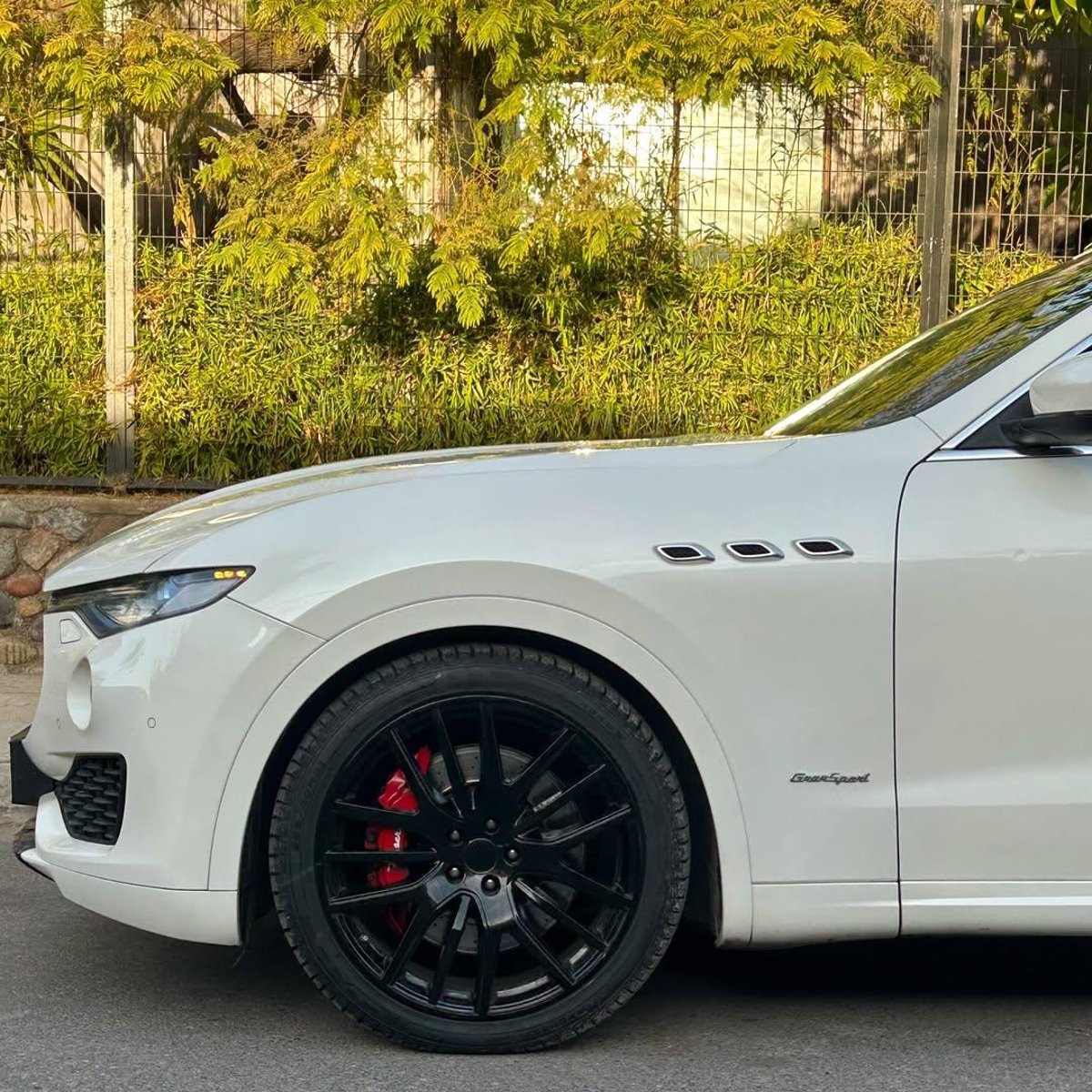 Maserati LEVANTE GRAND SPORT SQ4 🇮🇹 2018 - Imagen 3 de 10