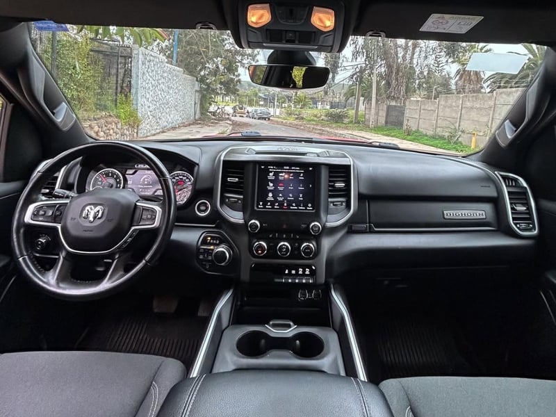 RAM 1500 BIG HORNE E-TORQUE🇺🇸 2021 - Imagen 7 de 10