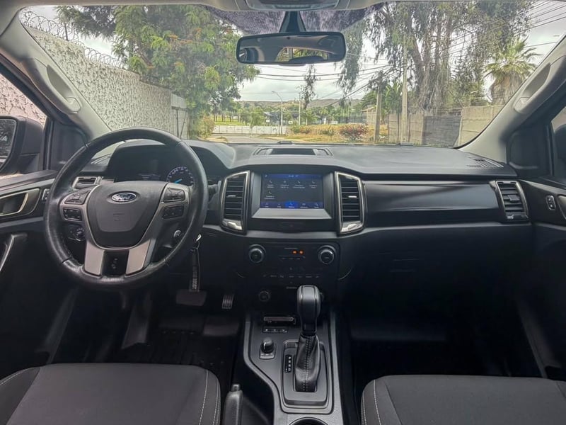 Ford RANGER XLT 4X4 3.2L 🇺🇸 2022 - Imagen 6 de 10