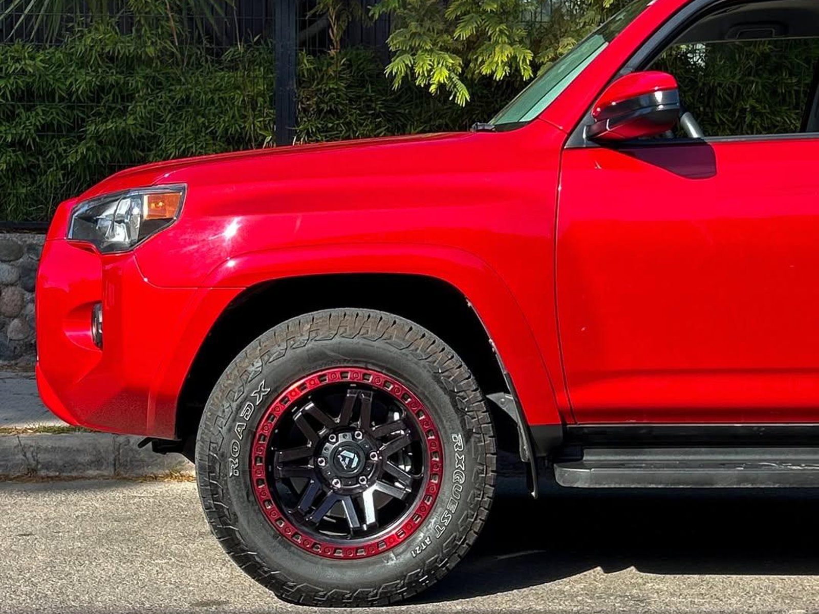 Toyota 4RUNNER SR5 🇯🇵 2022 - Foto 3 de 10