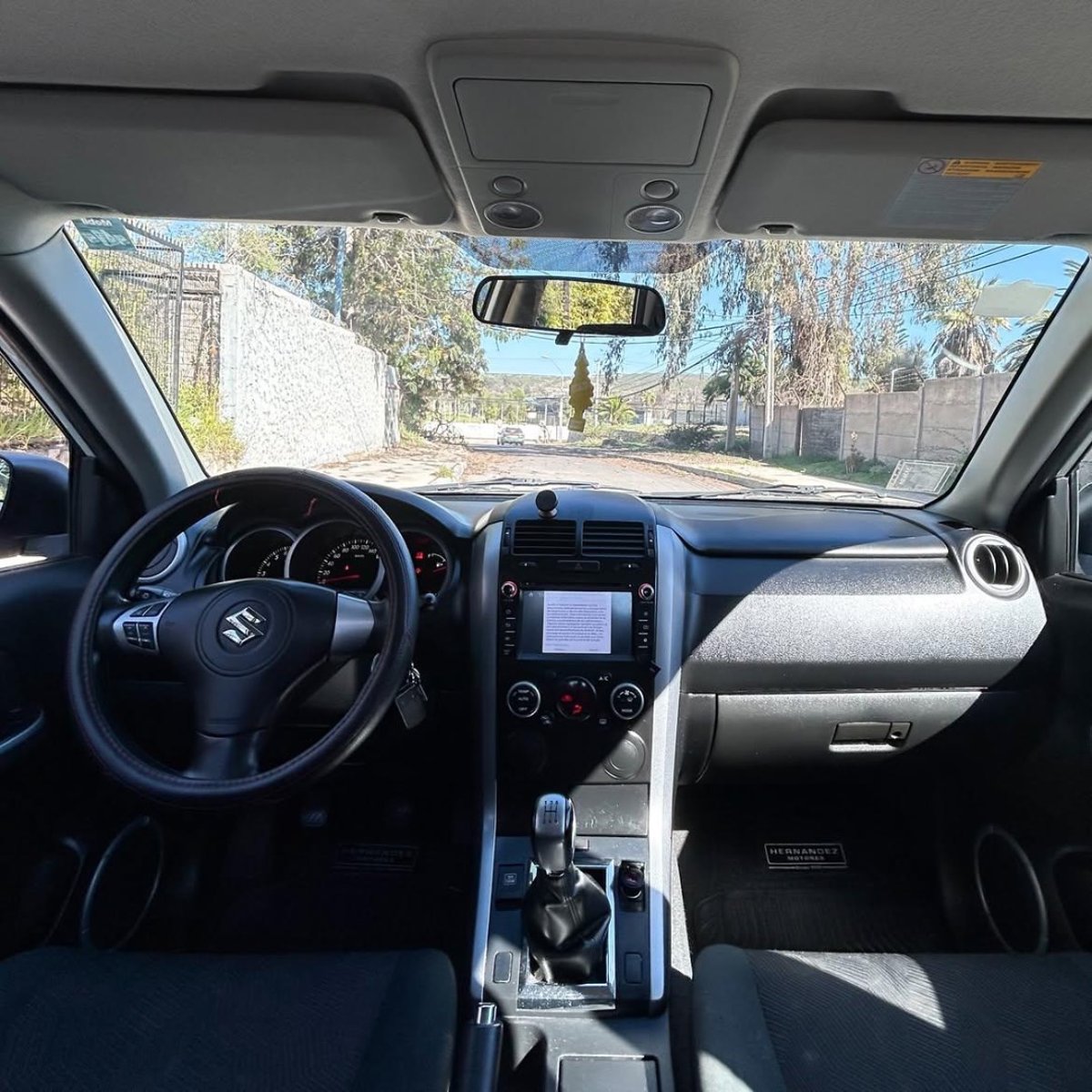 Suzuki GRAND NOMADE GLX 4X2 🇯🇵 2019 - Imagen 7 de 10