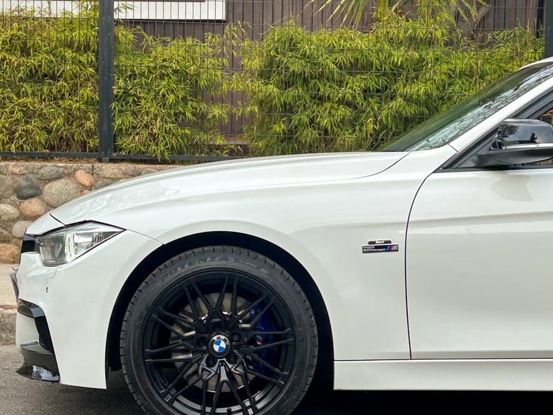 BMW 335I SEDÁN M SPORT 🇩🇪 2015 - Imagen 3 de 10