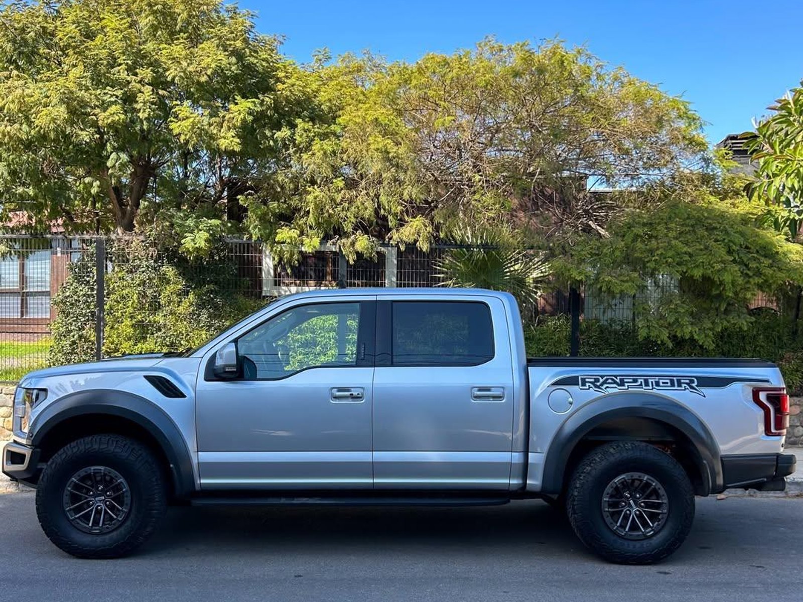 Ford F150 RAPTOR 4X4 3.5L 🇺🇸 2020 - Foto 4 de 10
