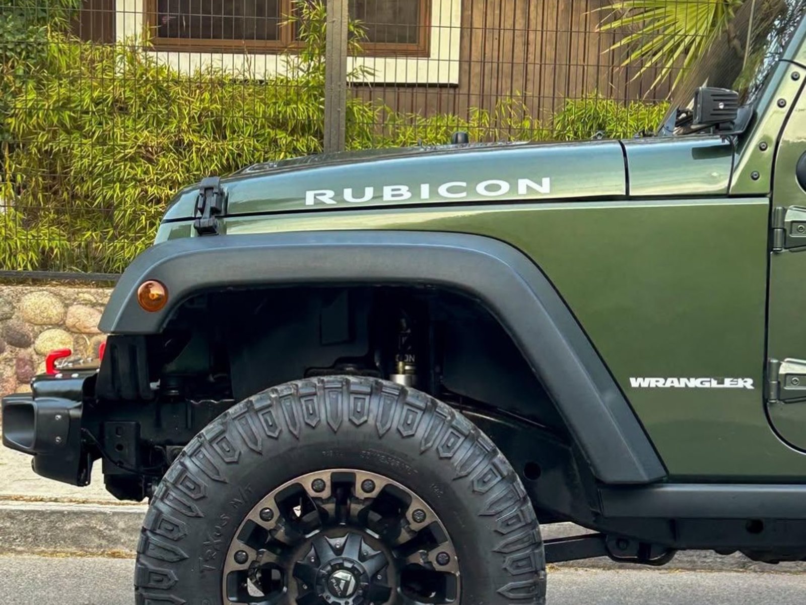 Jeep WRANGLER RUBICON SUPERCHARGED 🇺🇸 2010 - Foto 3 de 9