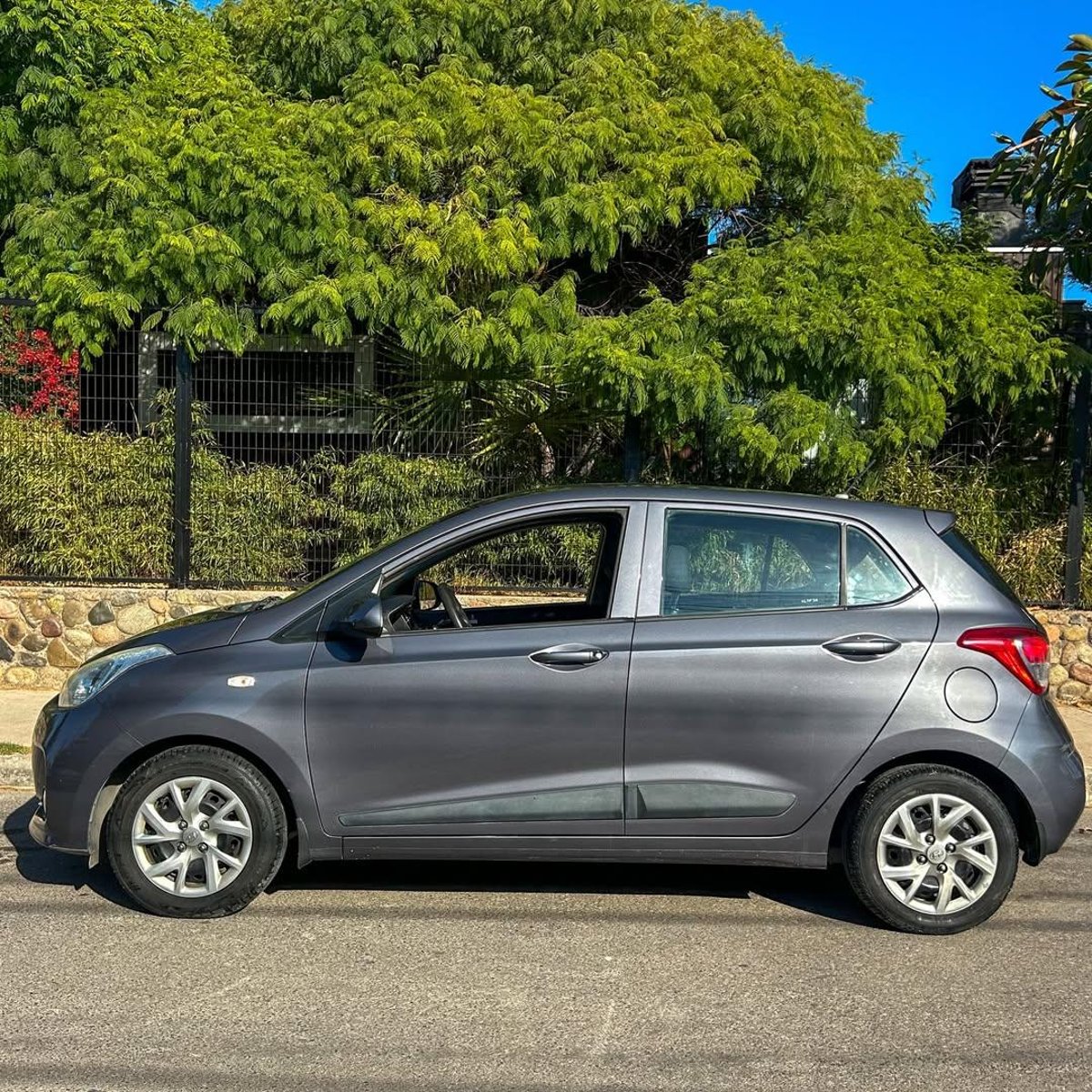Hyundai GRAND I10 1.2L 2018 - Imagen 4 de 10