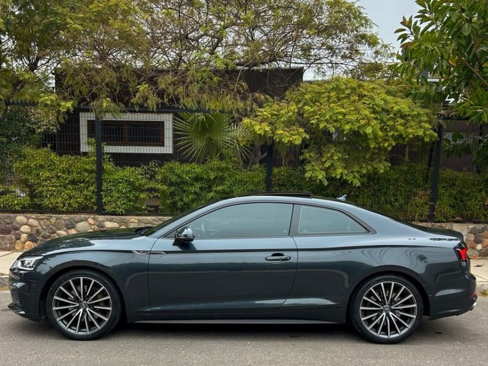 Audi A5 COUPÉ 2.0 TFSI 🇩🇪 2018 - Foto 4 de 10