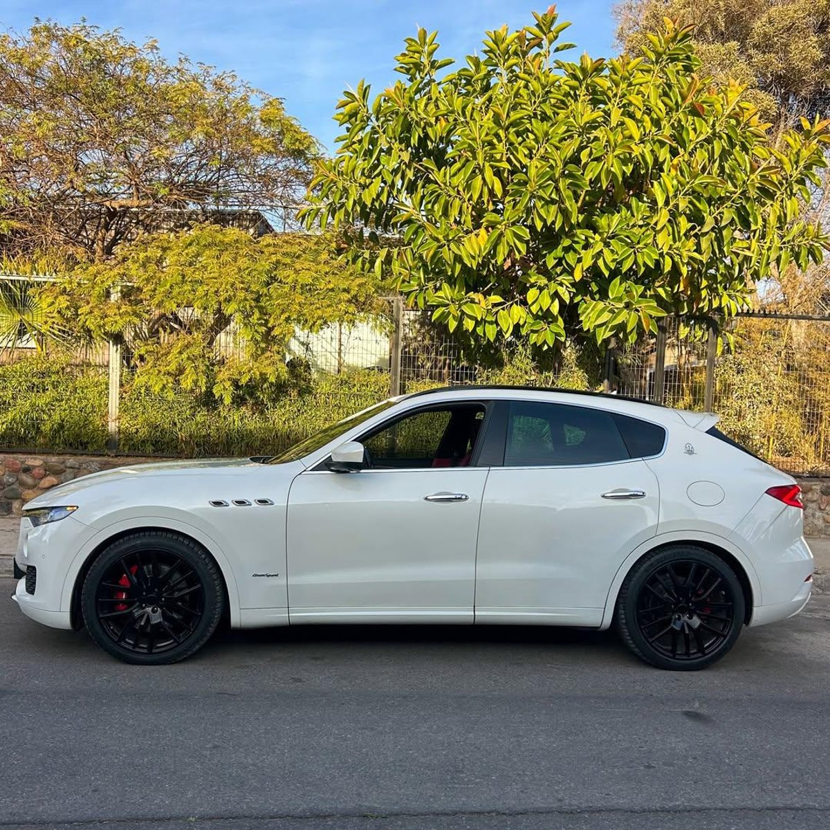 Maserati LEVANTE GRAND SPORT SQ4 🇮🇹 2018 - Imagen 4 de 10