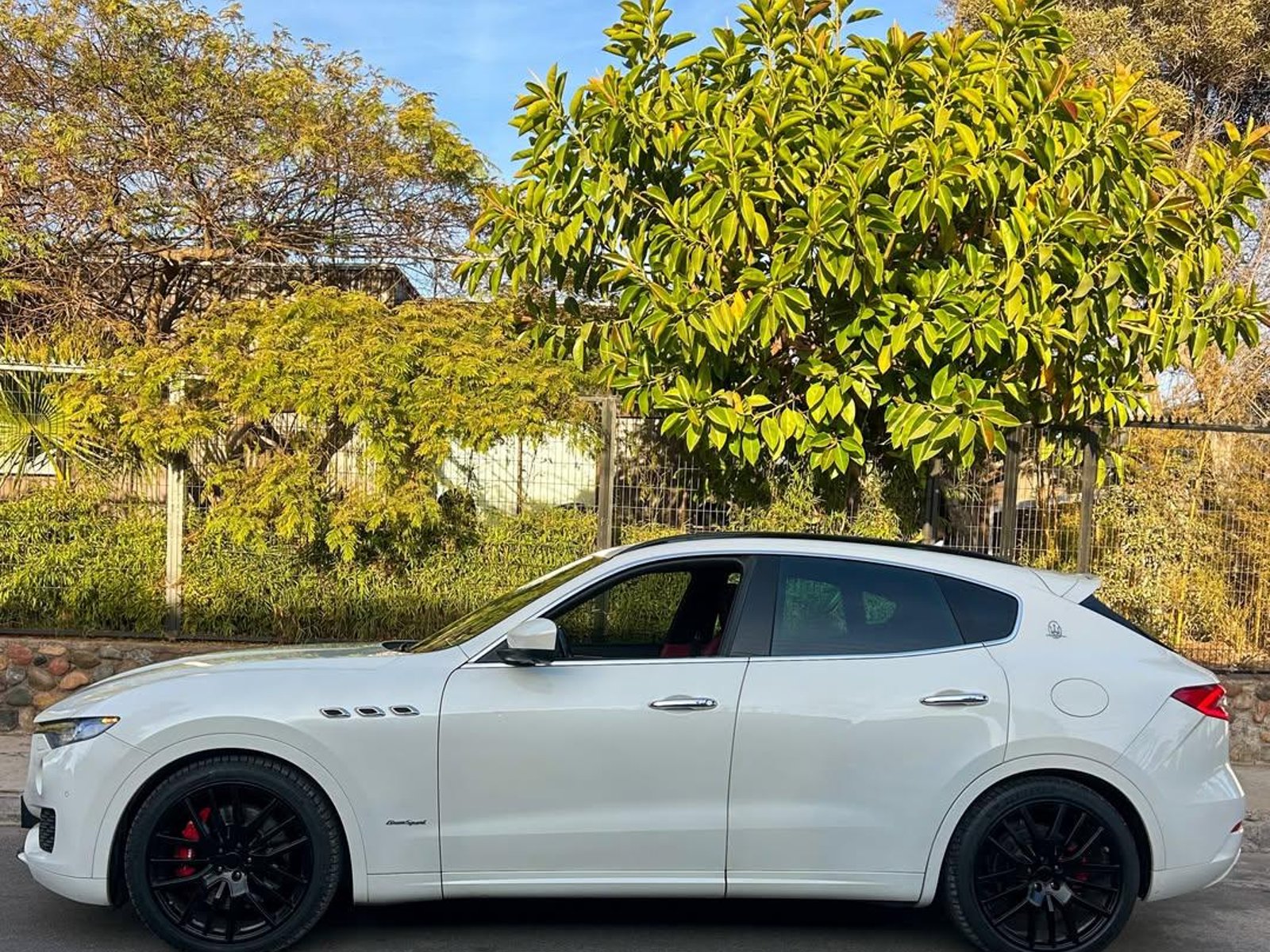Maserati LEVANTE GRAND SPORT SQ4 🇮🇹 2018 - Foto 4 de 10