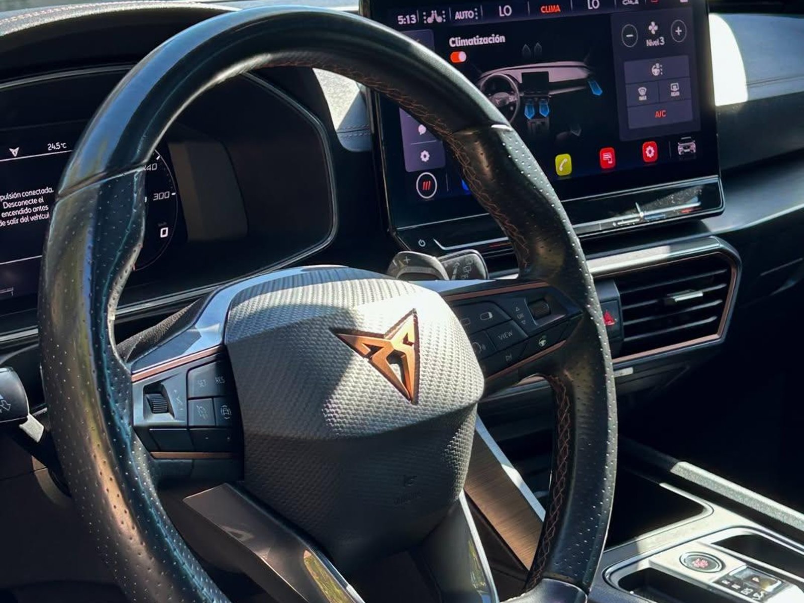 Cupra FORMENTOR VZ 4DRIVE 4X4 2.0L 🇪🇸 2023 - Foto 5 de 10