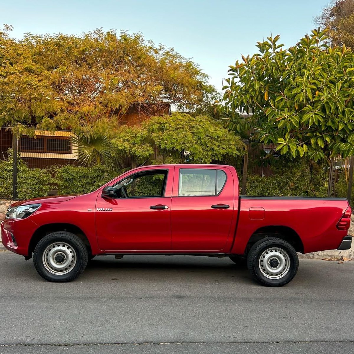 Toyota HILUX DX 4X4 2.4L🇯🇵 2021 - Imagen 4 de 10