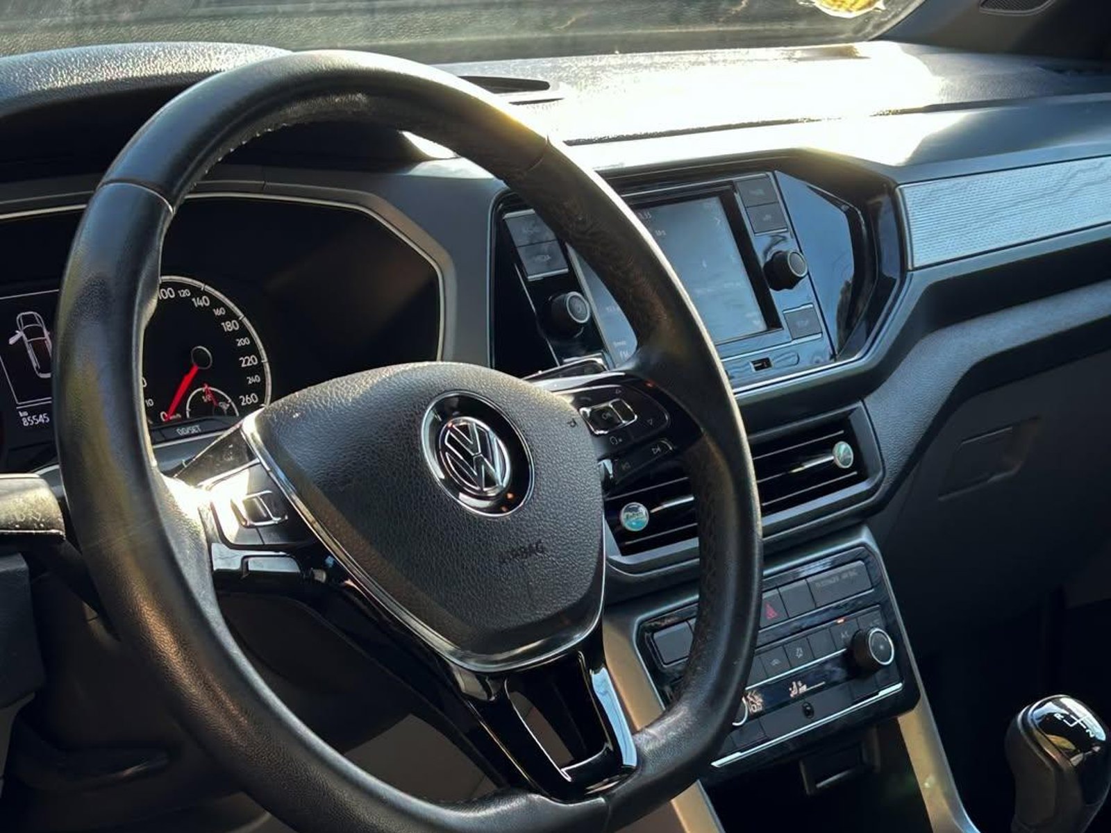 Volkswagen T-CROSS COMFORTLINE 1.6L 2020 - Foto 5 de 10