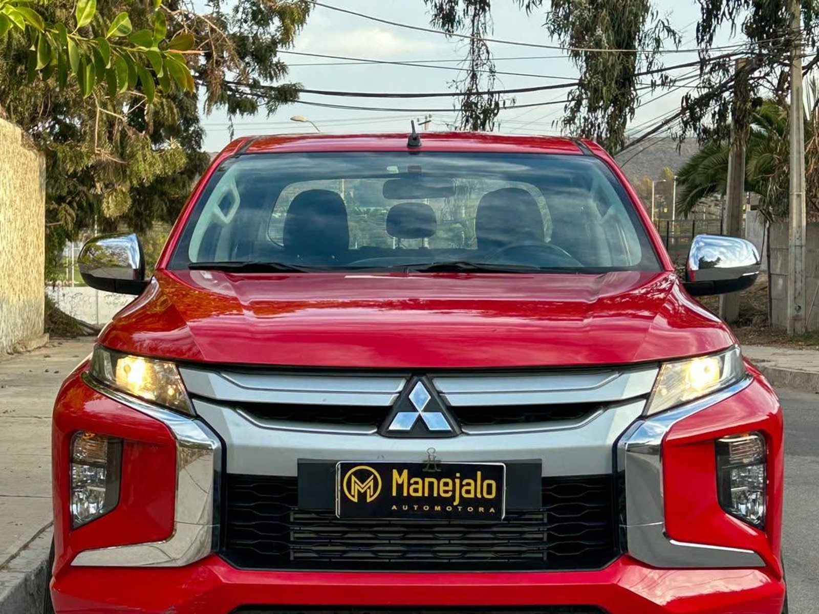 Mitsubishi L200 KATANA 4X4 🇯🇵 2024 - Foto 2 de 10